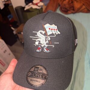 New Era Black and White 9FORTY Cap